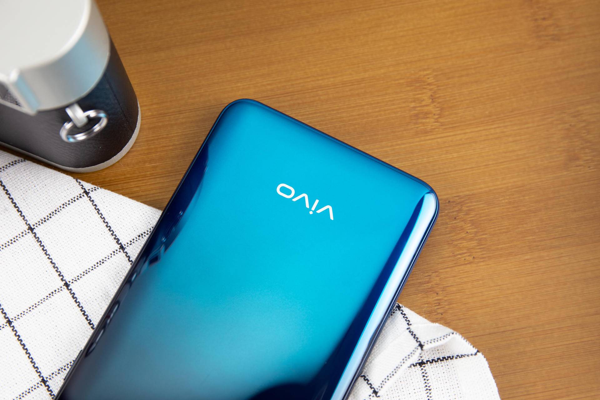 2250块的vivos10,2200元的vivos10