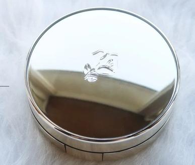 干皮油皮都能用的气垫,ysl皮革气垫适合干皮还是油皮