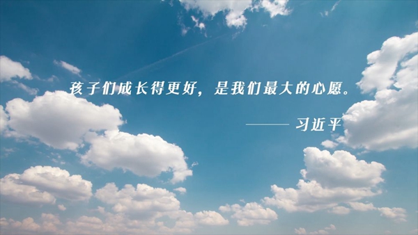 春天的画儿童版一年级下册,童画春天