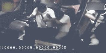 这才是董卿真实的样子,董卿跪地为什么获得网友的称赞