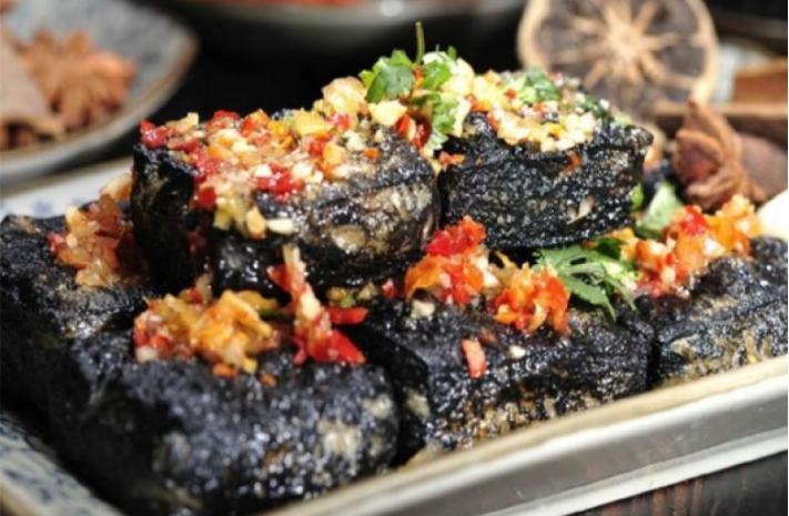 教你在家如何制作臭豆腐,臭豆腐简单制作方法不用臭豆腐乳