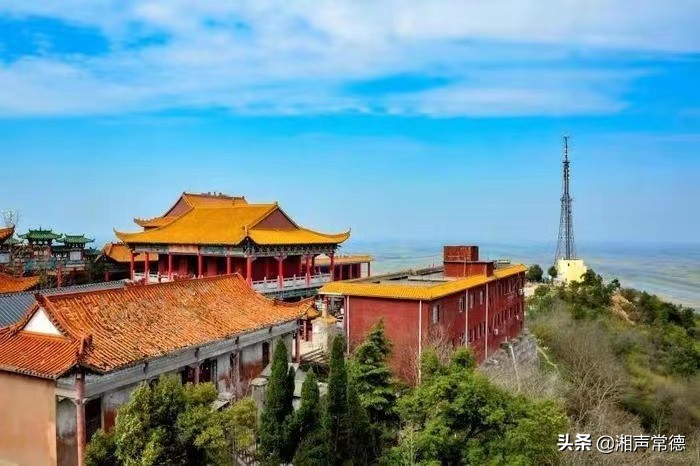 书写安乡情讴歌新时代——章绍君春联集锦