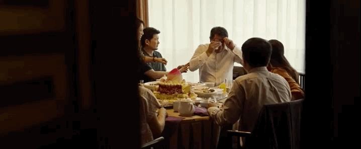 珍惜生活的每一朵小红花,送你一朵小红花里面的意义