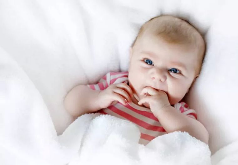 怎么阻止孩子长大吃手,孩子大了吃手戒不掉