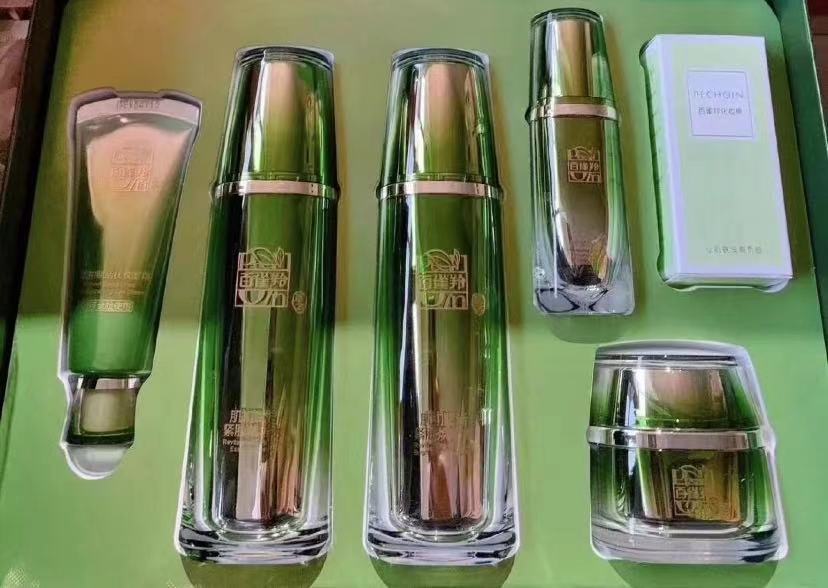 适合45到50岁女性的平价护肤品,50岁抗皱纹最好的护肤品平价