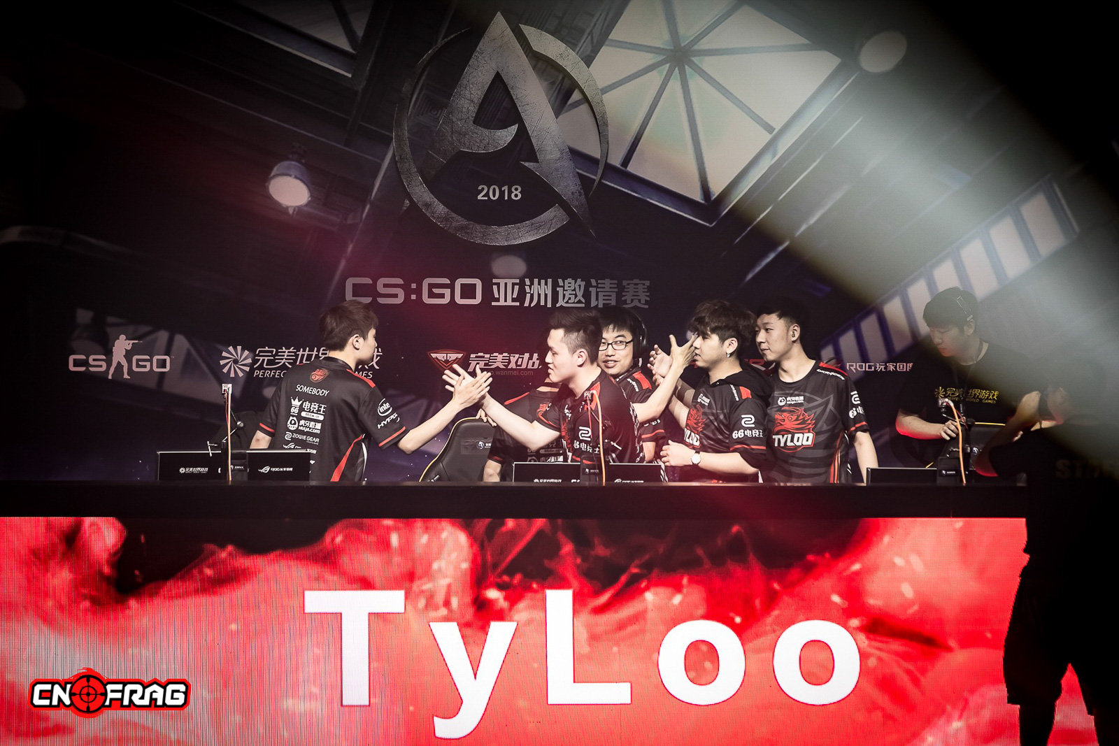 TheYearinPhotos-cnFrag2018年度电竞图片