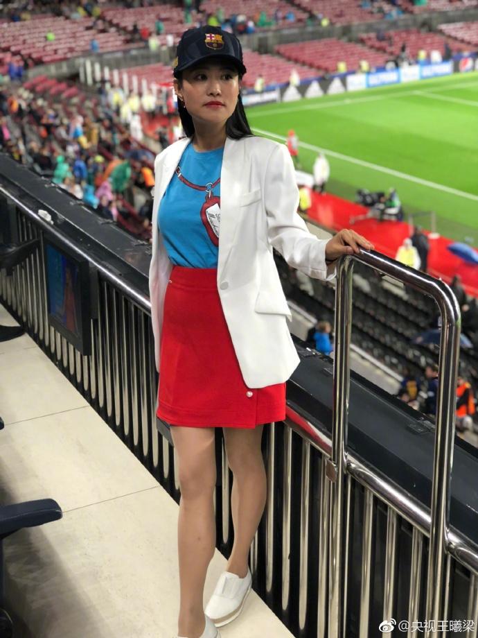 岁月不饶人抖音最火版女声,岁月不饶人女版