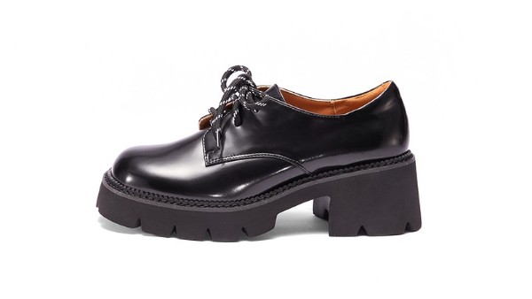 怎样鉴定真假牛皮鞋女鞋,空军一号女鞋真假鉴定