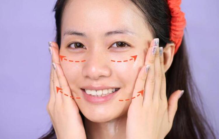 美容100个变美秘诀,100个美容小技巧