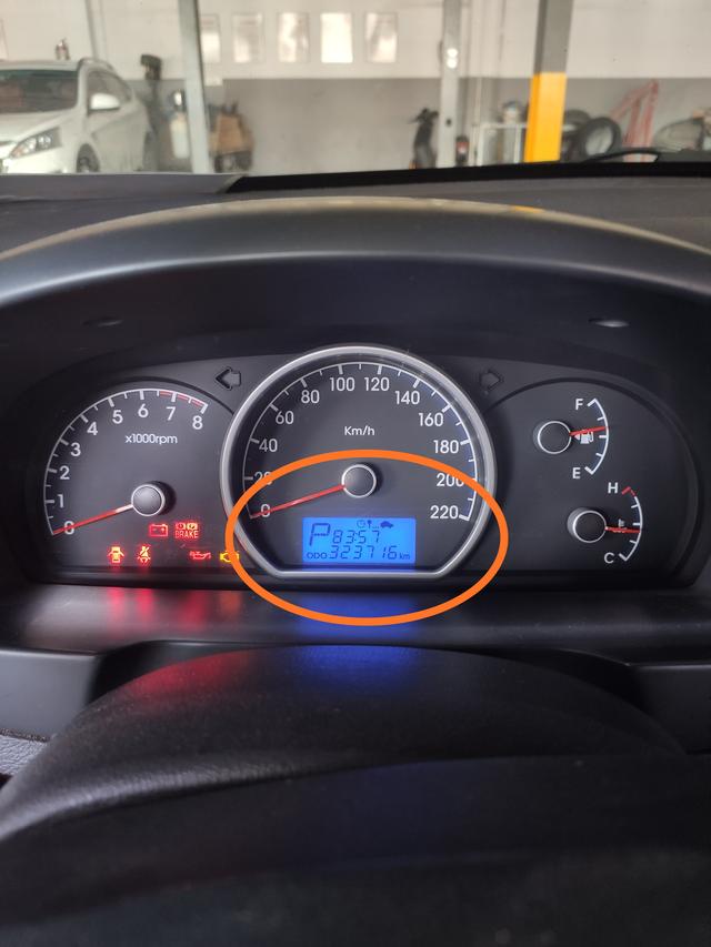 伊兰特二十万公里小毛病,北京现代伊兰特修复前后对比