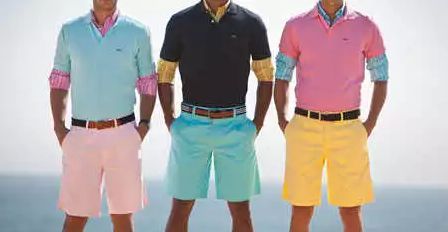 皮肤偏黑的男性适合穿什么颜色,皮肤黑的男子该怎么穿衣服