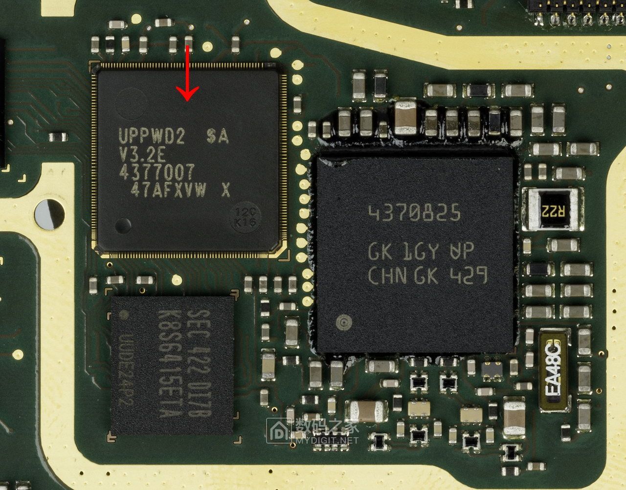设计感超前，诺基亚十五年前的直板机皇（NOKIA7610）拆解