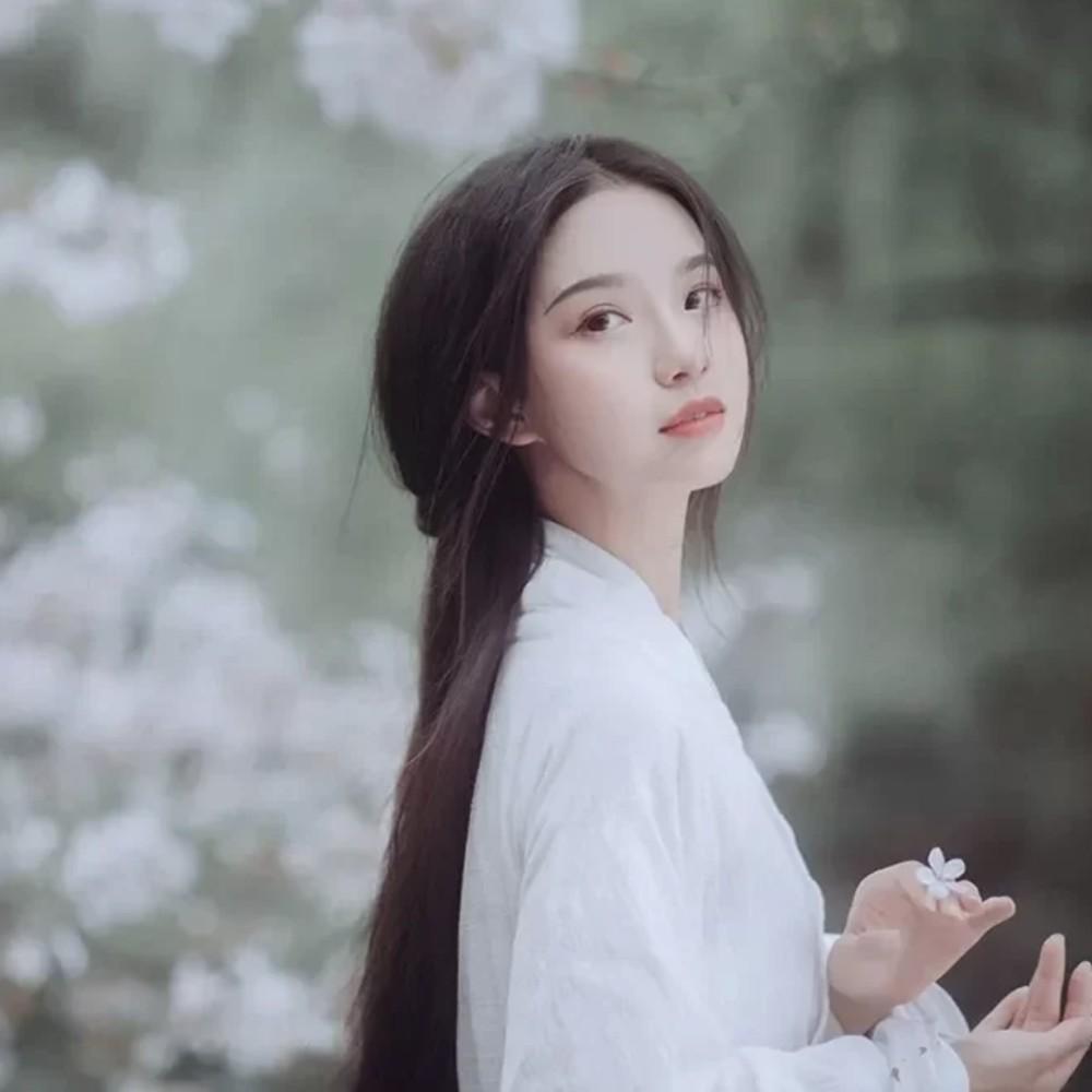 《盛宠娇妾:宠妾养成手册》可爱软糯小兔如何养成,宠着就好