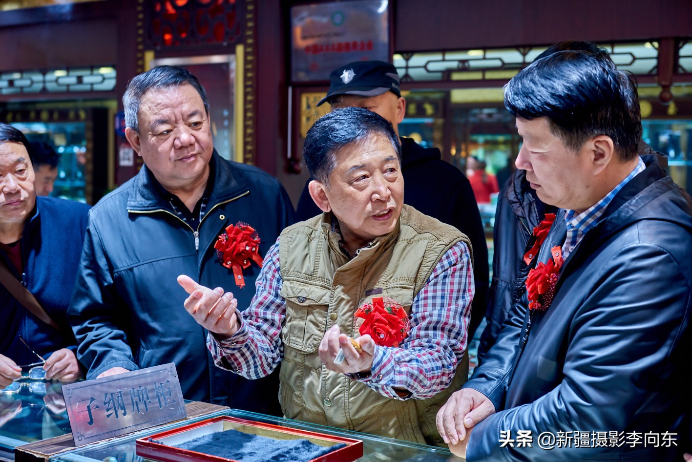 *疆新**首次举办以和田玉为主题的玉文化摄影大赛