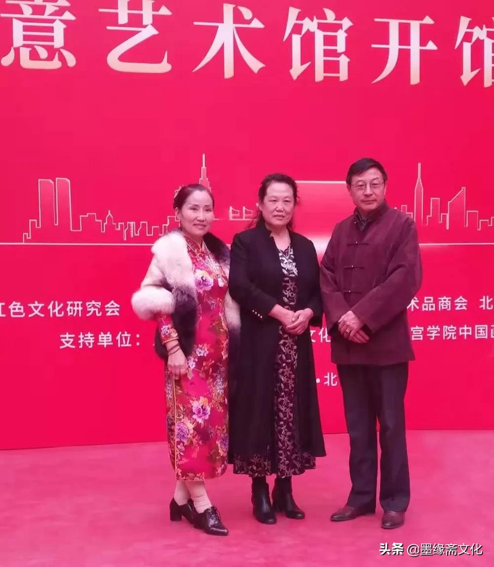 刘忠陵兰花作品欣赏,写实画兰草作品欣赏