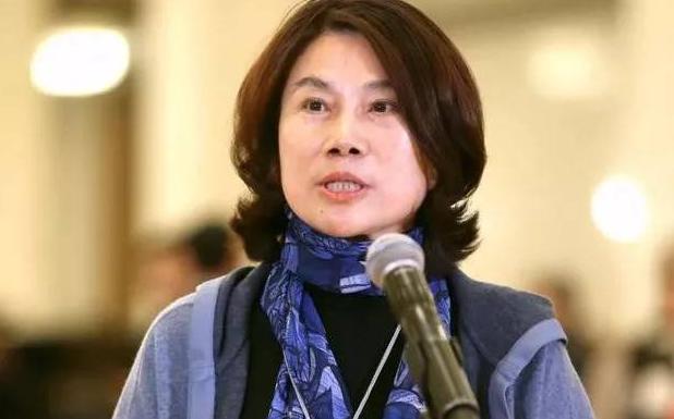 董明珠用3700套房留住核心员工,董明珠格局有多大斥资280亿