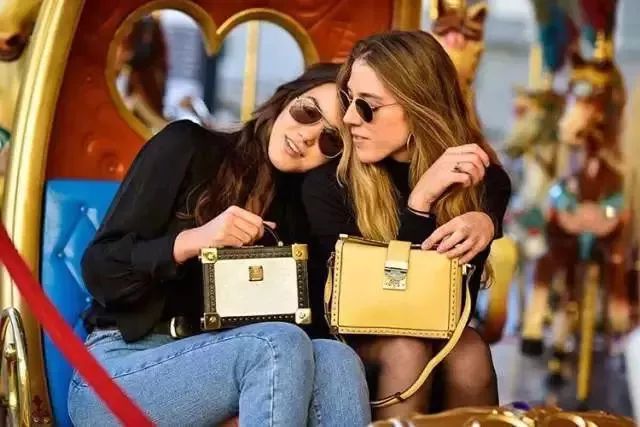 mcm为什么有的深有的浅,mcm为什么火