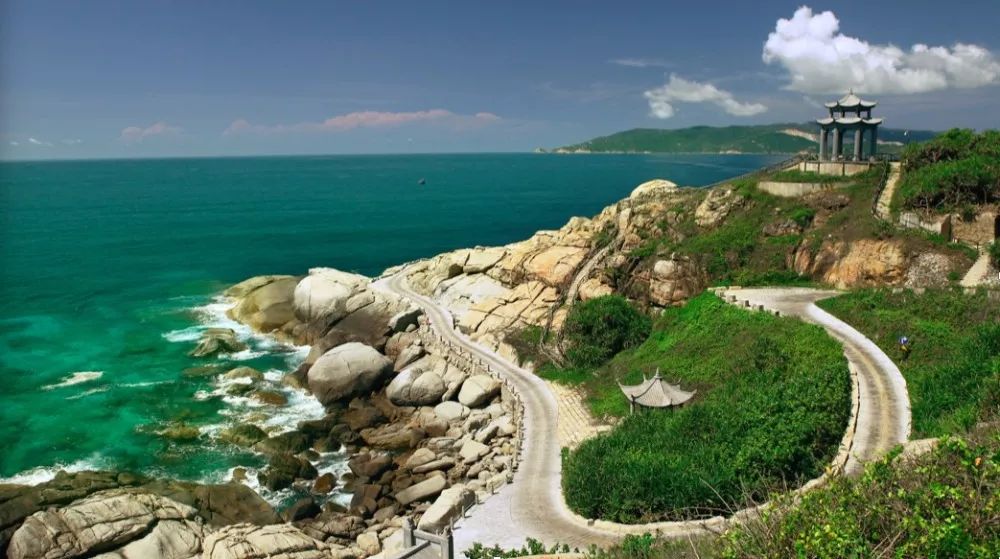 2019寒假“悦动锋尚”三亚浸入式足球游学冬令营招募开始啦！