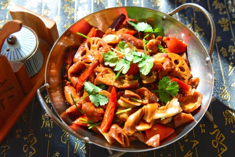 巧湘厨烟熏肉,巧湘厨湘菜馆菜单