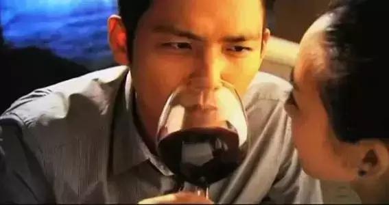 国内葡萄酒消费现状如何,葡萄酒行情下降的原因