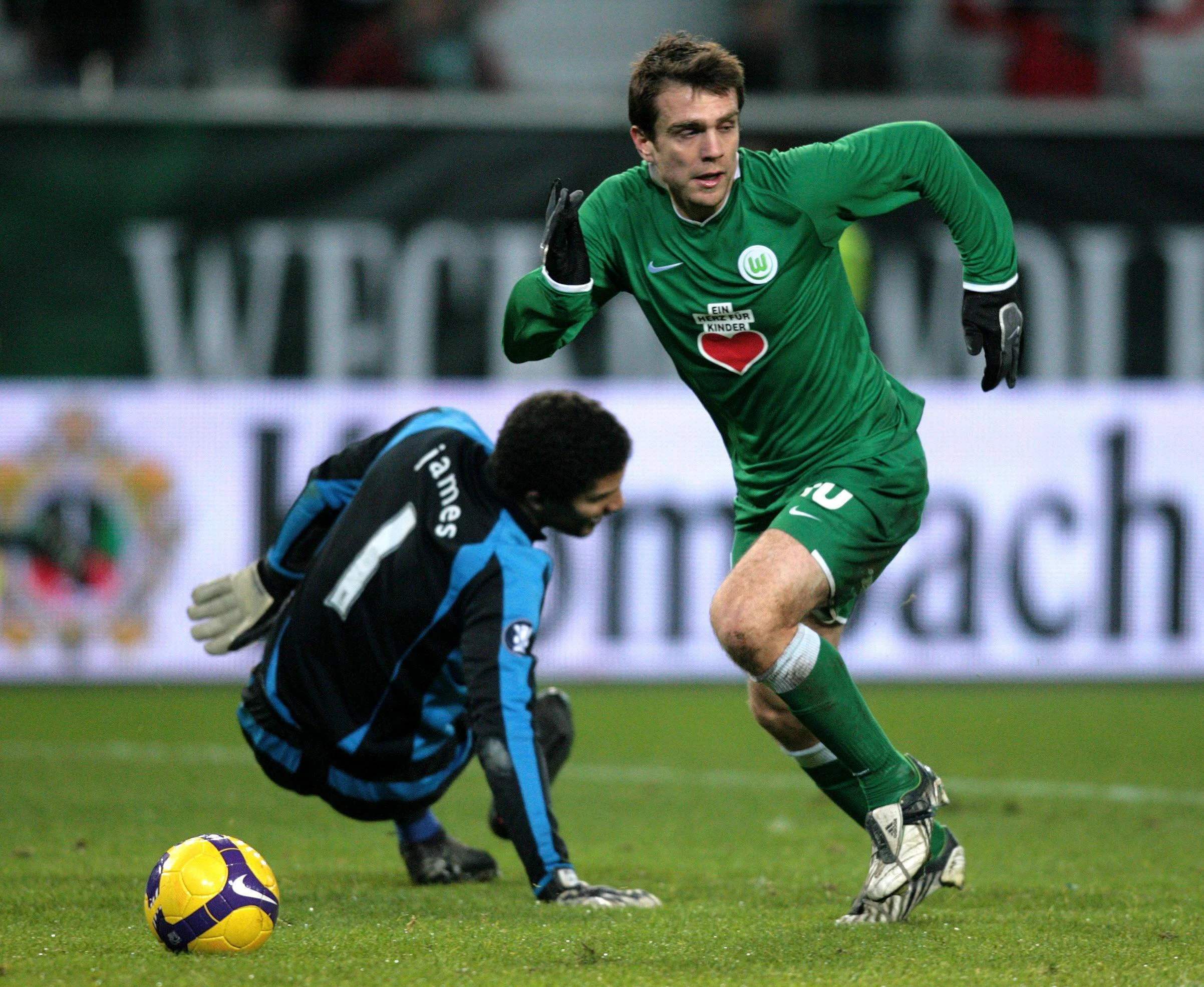 难忘的德甲最强三叉戟！横扫联赛吊打拜仁！夺64年队史首座冠军！