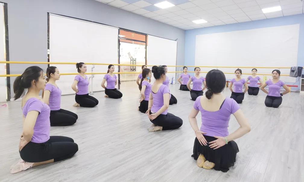 万物复苏·齐舞飞扬|呼和浩特考区师资培训