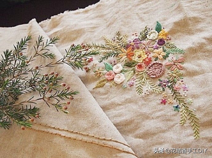 刺绣简单又好看教程,刺绣的绣法简单幼儿