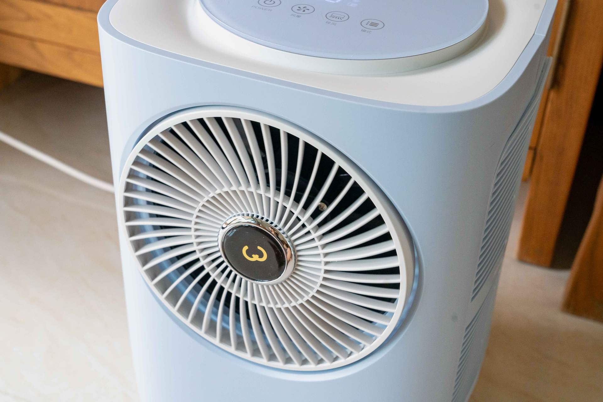 2021年了，移动空调值得买吗？附威力台式空调上手体验