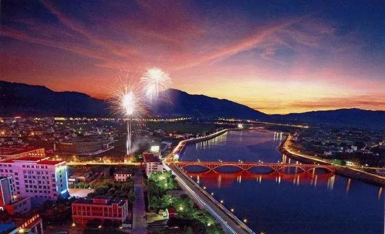 涯系客家人，涯爱转梅州了