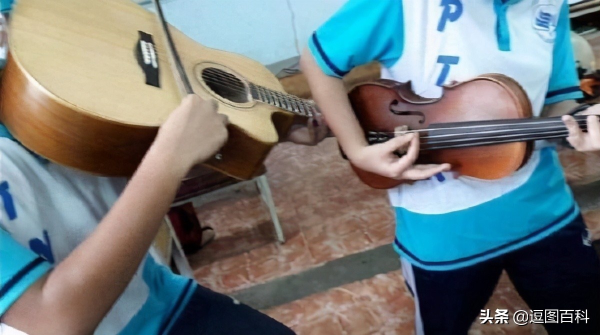 就喜欢这样自欺欺人的广告