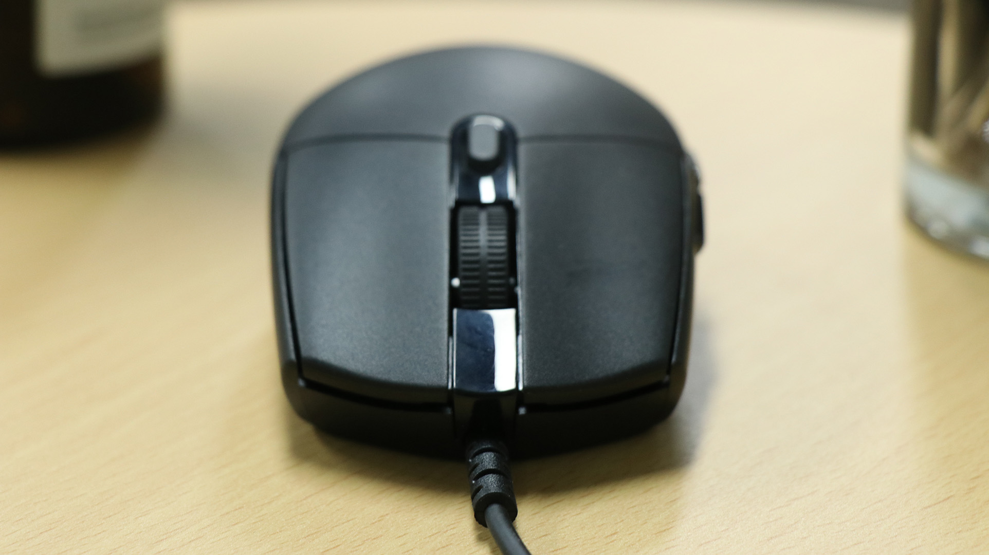 鼠标罗技g102一代和二代的区别,罗技鼠标g102侧面的2个键干啥的