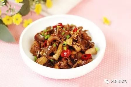 几款特色招牌特色凉菜与大家分享,独具特色的凉菜