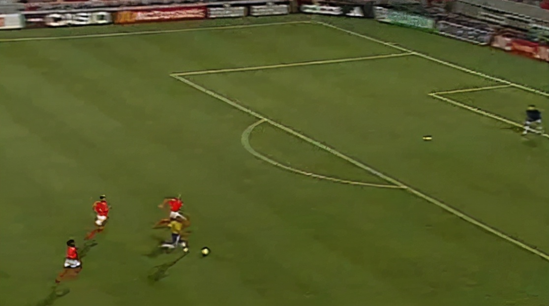 02年世界杯巴西罗纳尔多过人失败,罗纳尔多1998世界杯vs荷兰