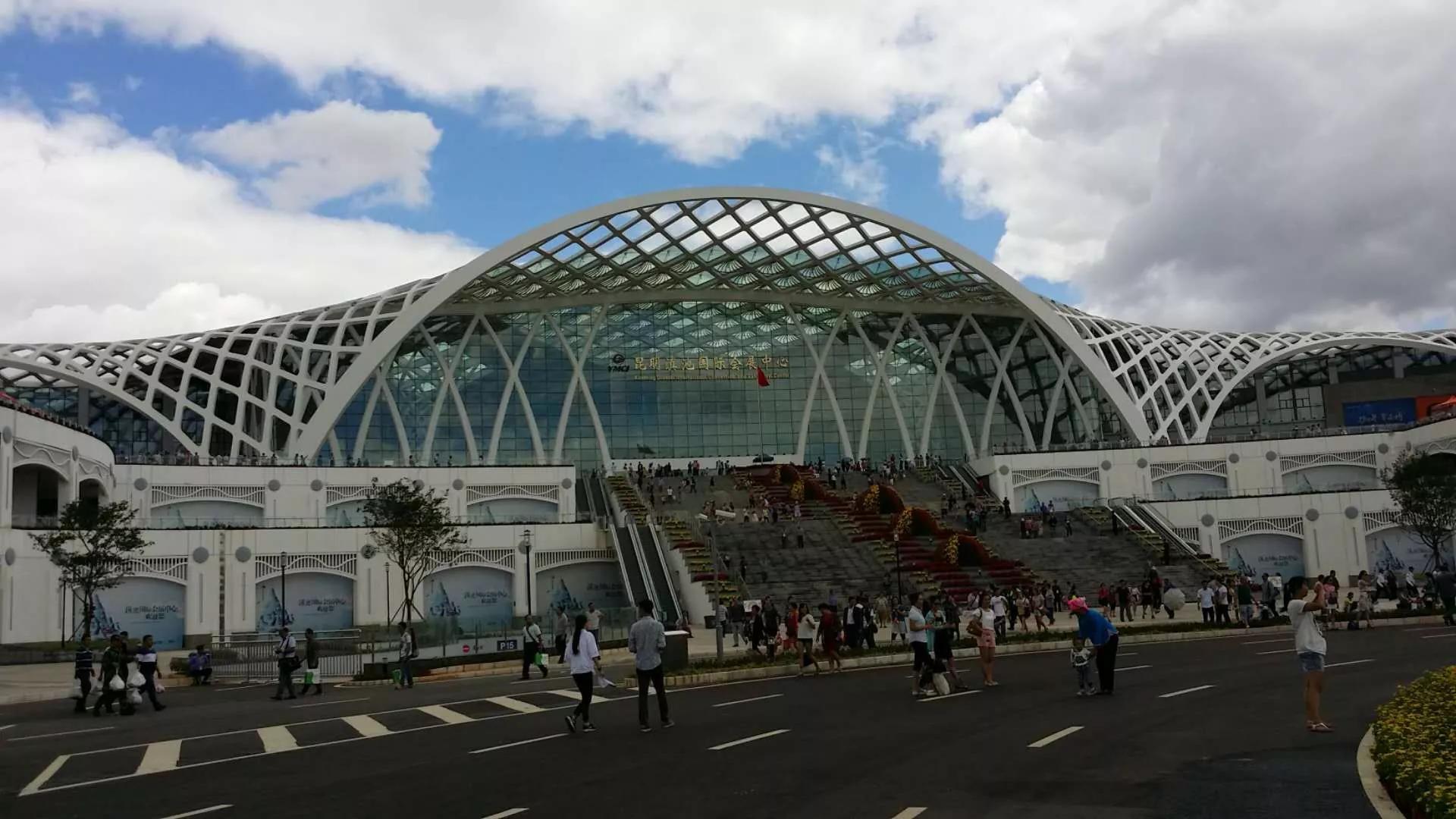 暑假带孩子去云南旅游攻略路线图,暑假去云南旅游怎么玩