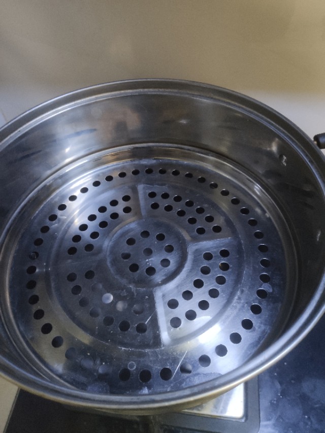 制作凉皮免水洗全过程,自制手工凉皮碎是怎么回事