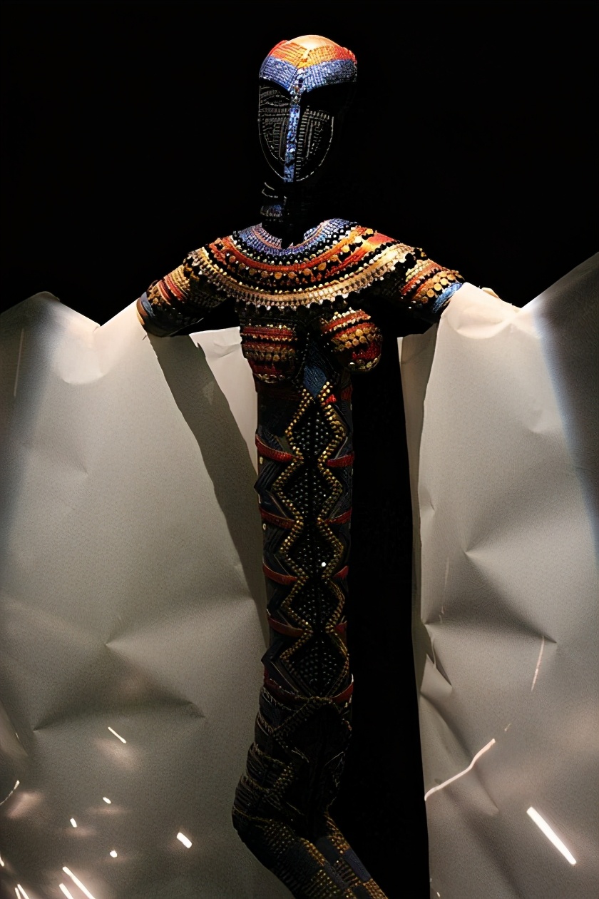 施华洛世奇花漾魔力寓意 (施华洛世奇的花样魔力)