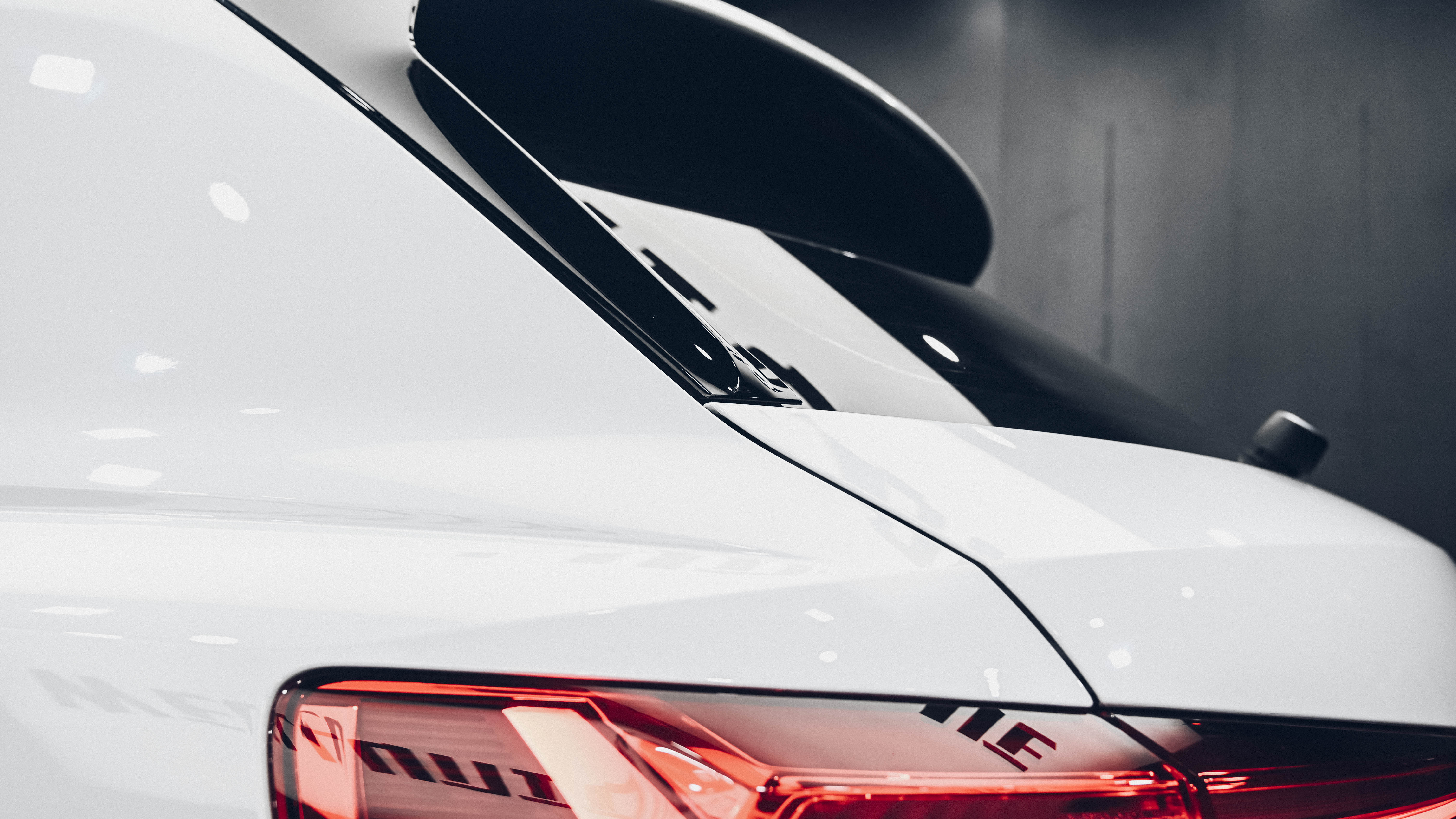 奥迪q3隐形车衣价格2014年,奥迪q3贴xpel隐形车衣多少钱