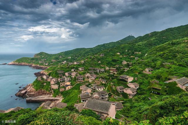 为什么南方多红色土壤,为什么南方红土北方黑土