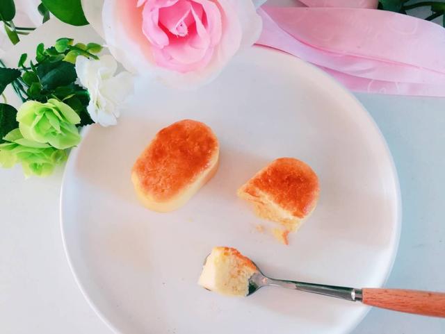 好利来的半熟芝士怎么做不用奶油,好利来的半熟芝士制作教程