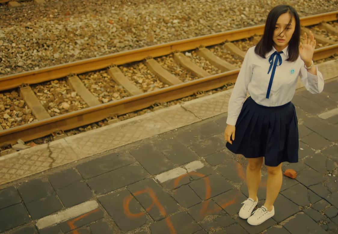 200斤胖女孩被同学嫌弃，减肥成功后让男神侧目，国产冷门电影