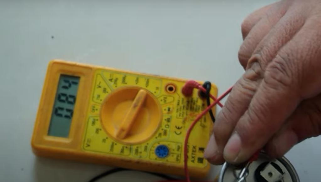 空调不制冷换内机电容,空调压缩机不转电容维修