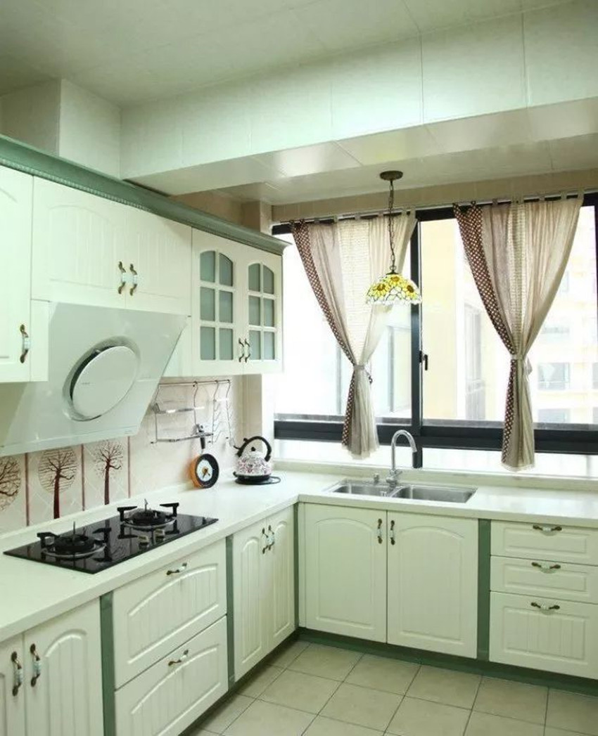 油烟机管道中间有横梁怎么办,厨房中间有一根横梁能砸吗