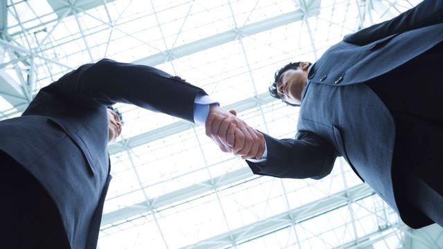 需要别人帮忙如何沟通,怎么帮助他人正确处理人际关系