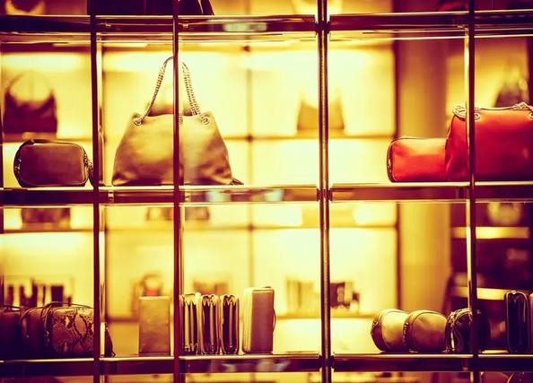 人人都摆摊商铺怎么办,人人都摆地摊的项目