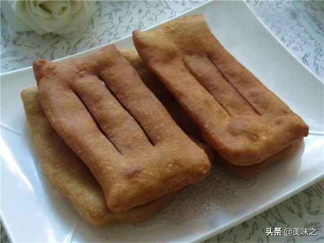 炸油饼怎么炸又酥脆又蓬松,炸油饼怎么做才能蓬松酥脆