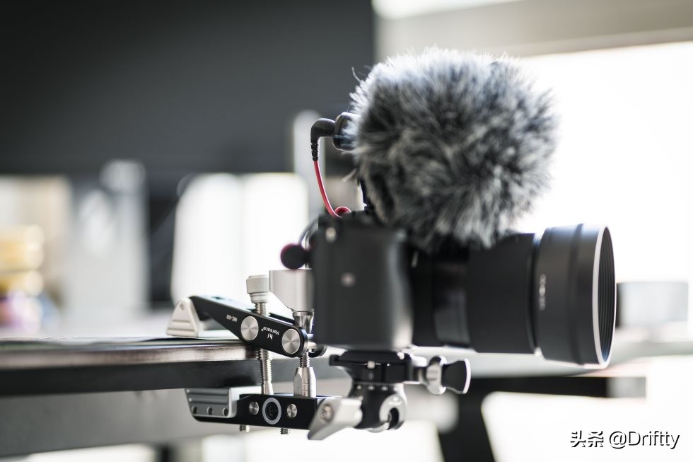 马小路三脚架02和06的区别,马小路mt2543三脚架测评