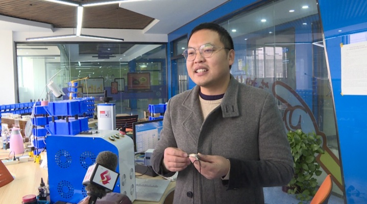 创业故事分享夫妻,创业故事夫妻俩努力工作