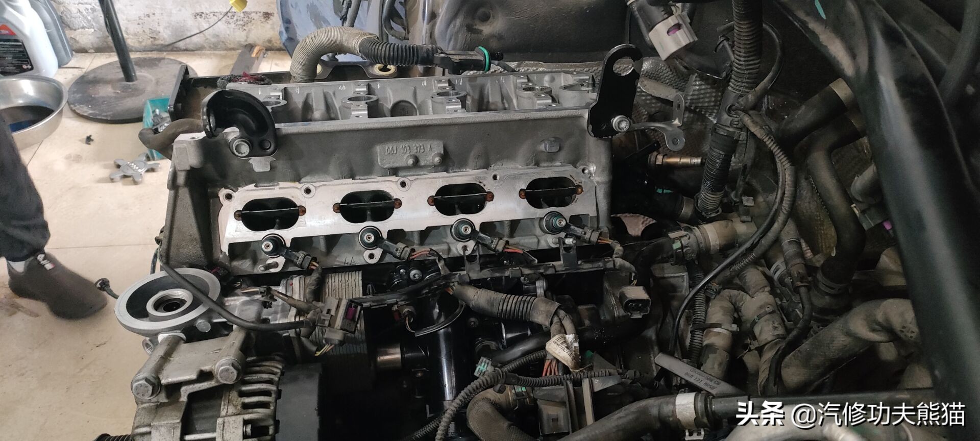 奥迪q5烧机油狂飙,奥迪q5烧机油且发动机抖动