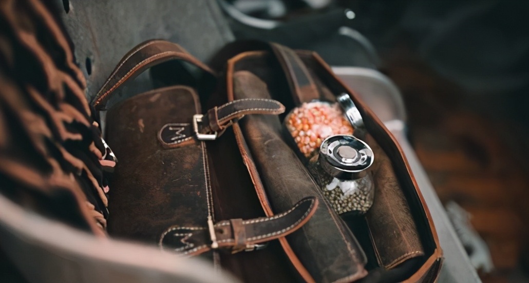 BALANCE参加“寻找五菱潮装人”打造废土风格“末日板牙”