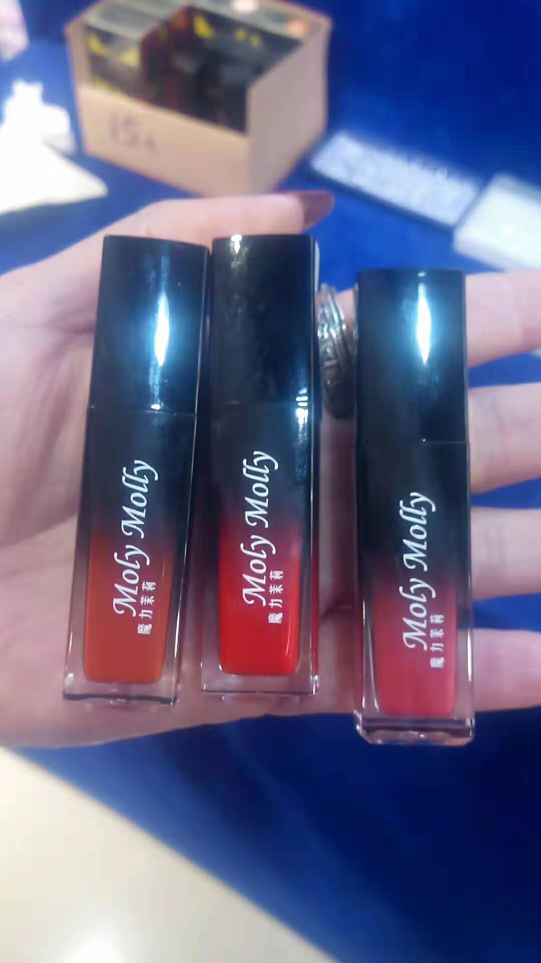 国产口红和名牌口红的价格,大牌口红和国产口红的区别